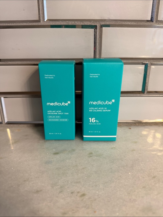 Medicube Other - Medicube Azelaic Acid Exosome Shot 7500 and Calming 16% Azelaic Calming Serum